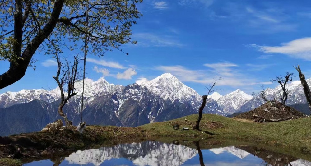 泸定龙华山徒步登山2日游新晋小众徒步圣地远观贡嘎雪山云海星空